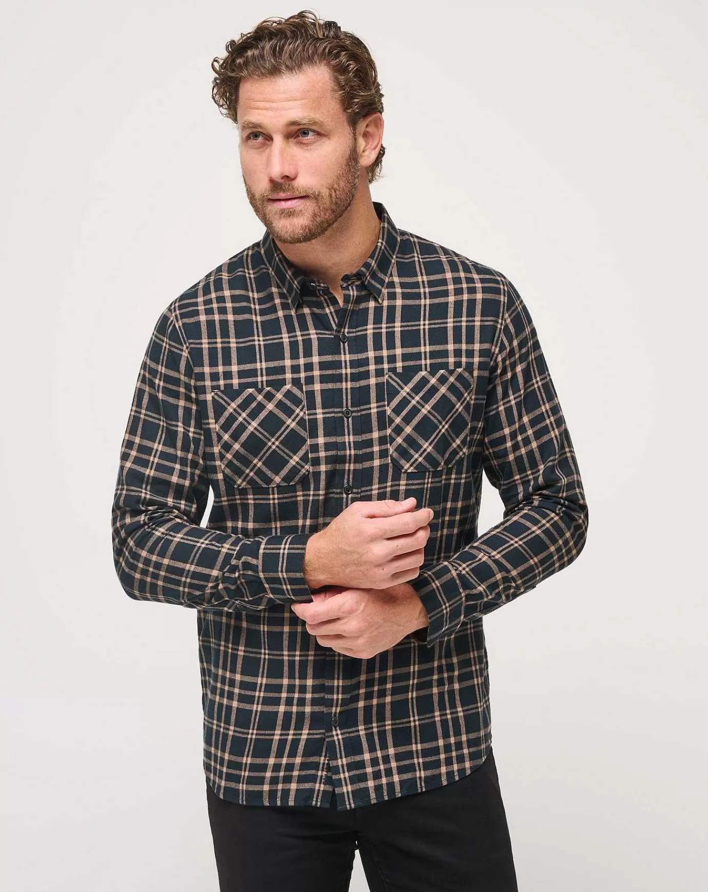 Best Sale Travis Mathew Cloud Flannel Plaid Button-Up Black/Portabella