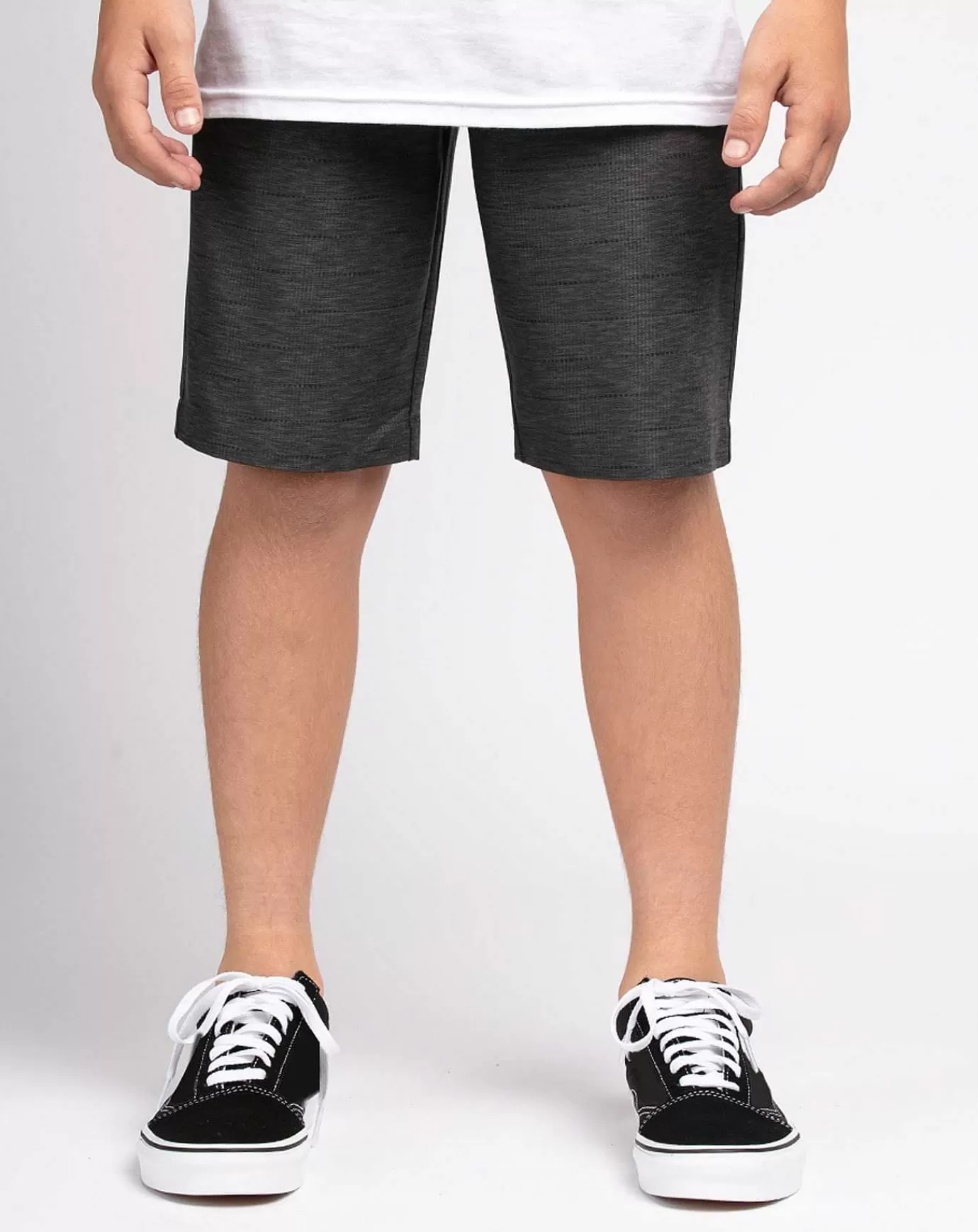 Fashion Travis Mathew Connected Youth Short Grey Pinstripe