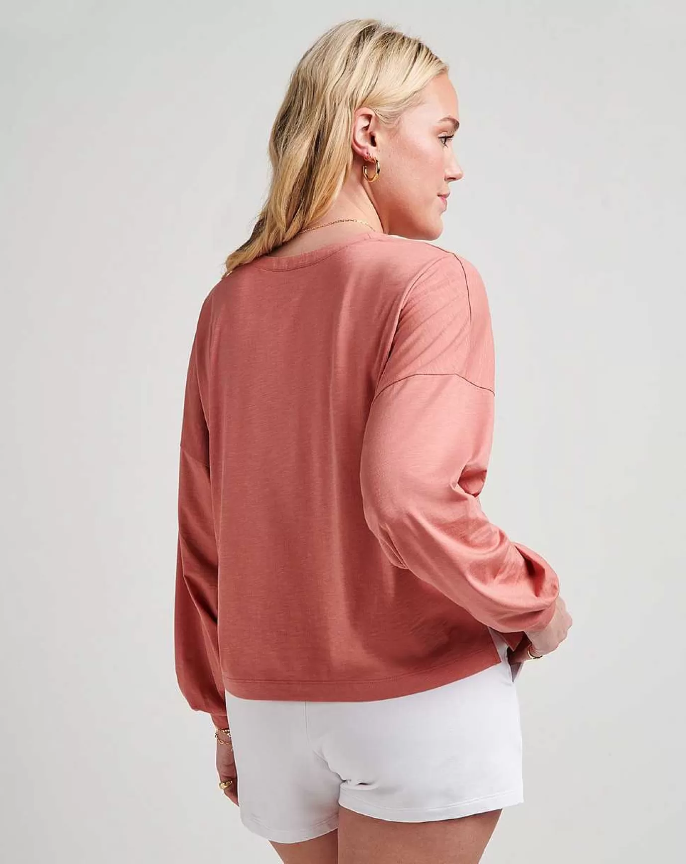 Flash Sale Travis Mathew Girls Night Top Brick Dust