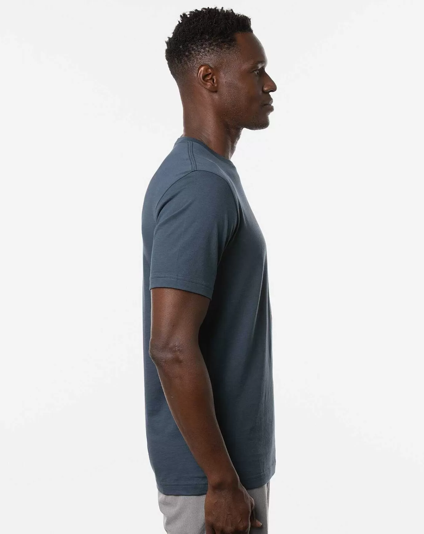 Flash Sale Travis Mathew Hypnautic Tee Insignia