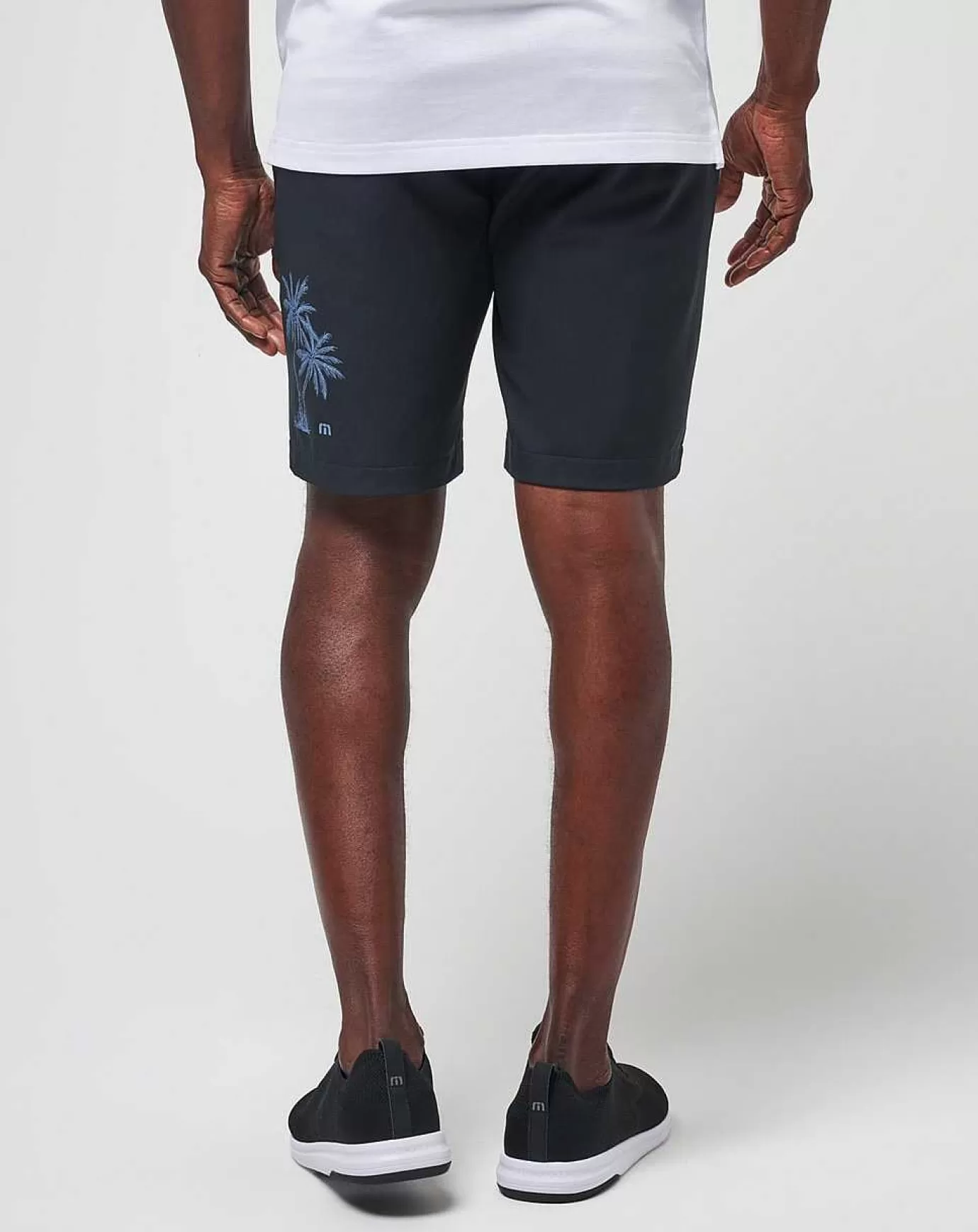 Clearance Travis Mathew In The Boneyard Short 9In Black