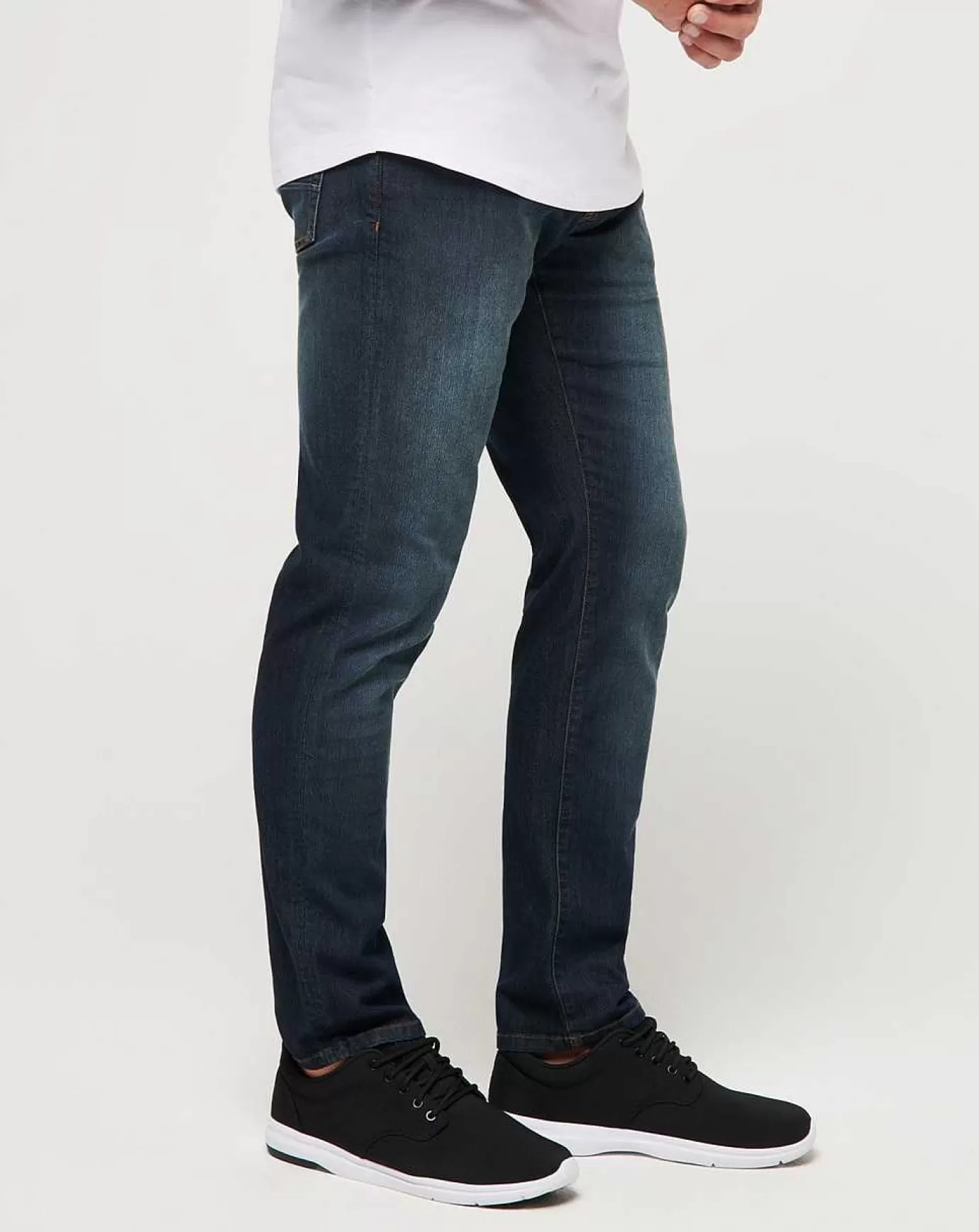 Clearance Travis Mathew Legacy Featherweight Jeans Indigo