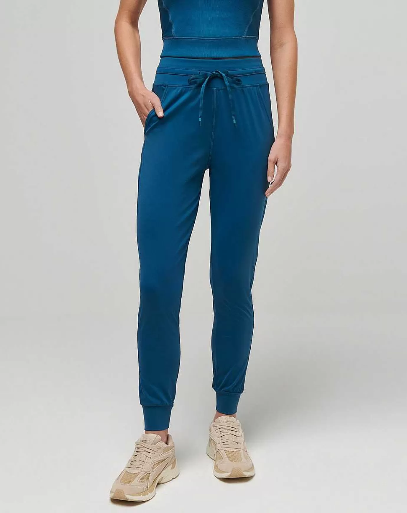 Shop Travis Mathew Moveknit Tie Jogger Midnight