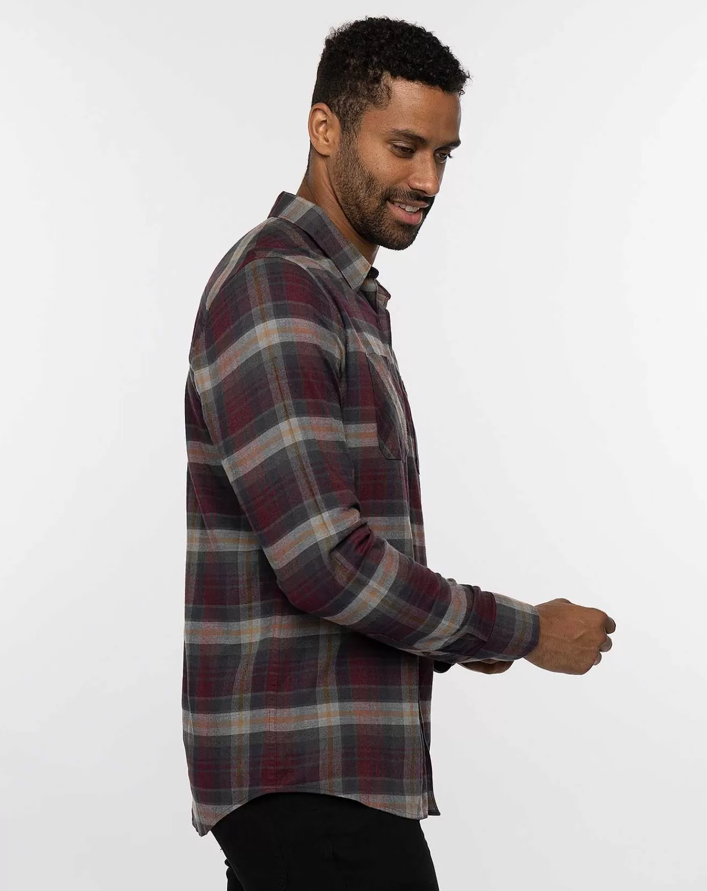 Discount Travis Mathew Seamus Button-Up Roan Rouge