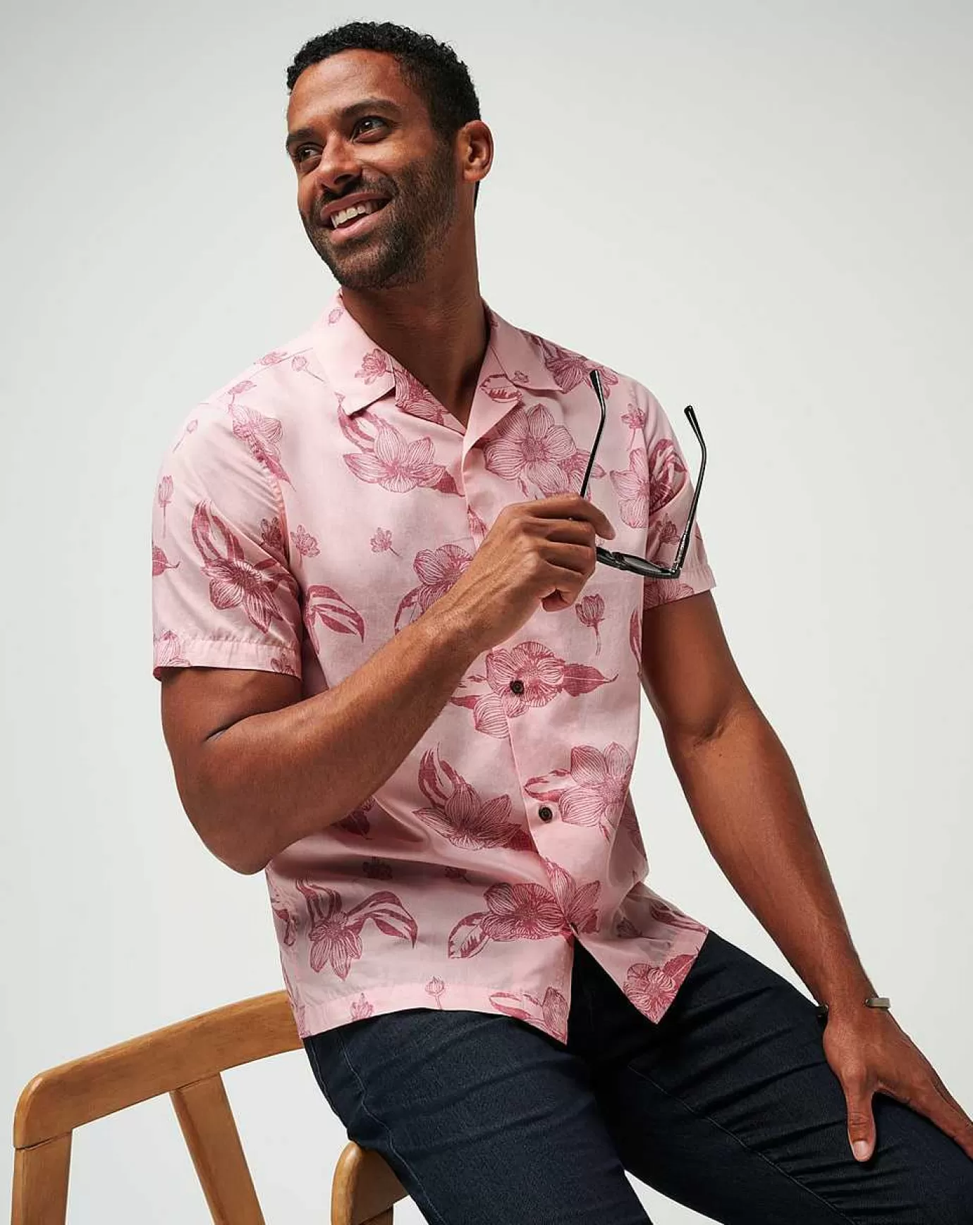 Cheap Travis Mathew Yacht Rockin Button-Up Blush